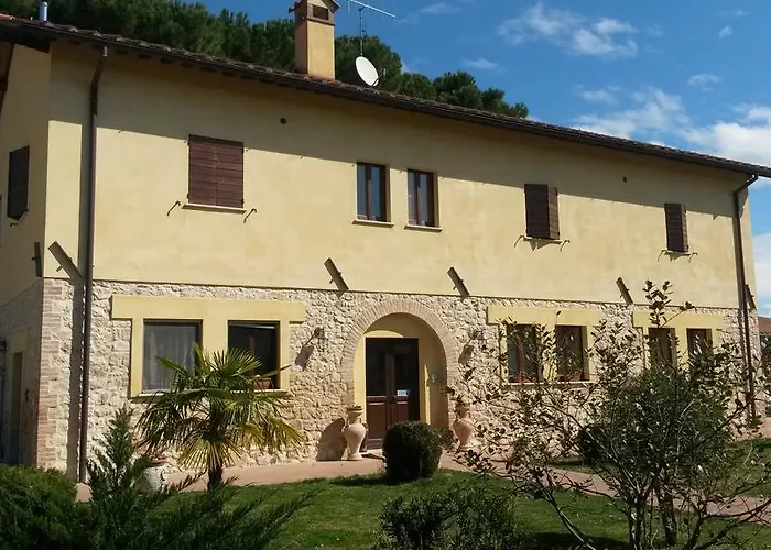 Casale Malva مزرعة للإقامة